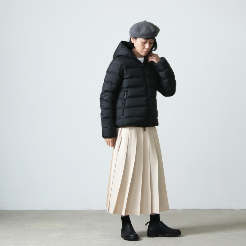 DUVETICA (デュベティカ) THIASEI matte nylon / フーデットショート