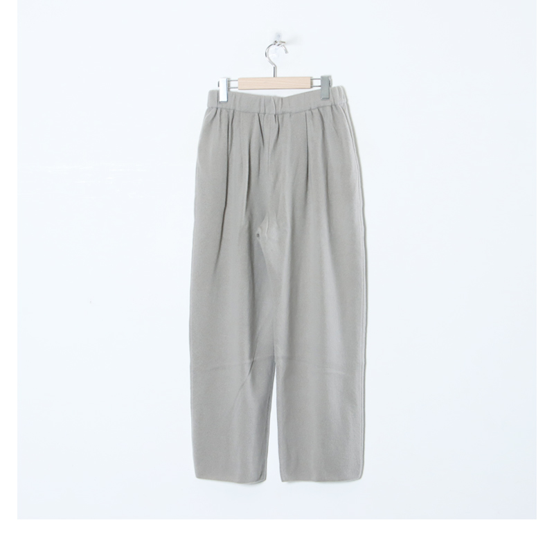 evameva (エヴァムエヴァ) cashmere pants / カシミヤ パンツ