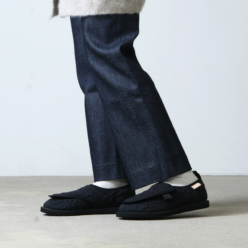 Hender Scheme (エンダースキーマ) medi mocca quilting