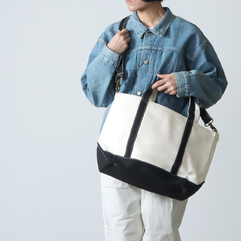 L.L.Bean (エルエルビーン) Shoulder Strap Tote, midium / ショルダー