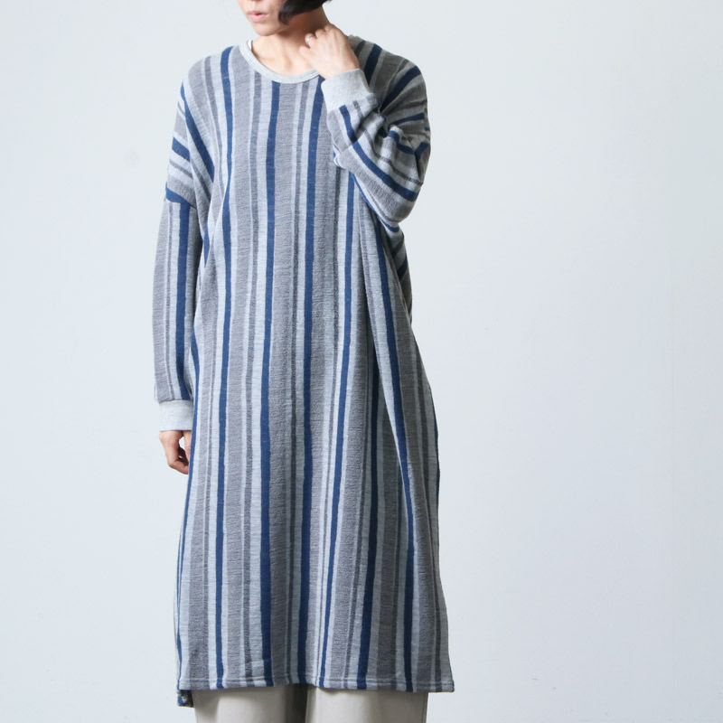 sneeuw (スニュウ) ランダムストライプジャガードワンピース
