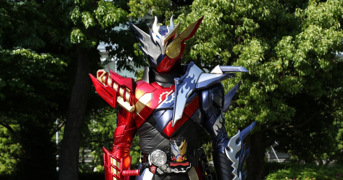 劇場版「仮面ライダービルド」新フォーム！クローズビルドフォームが
