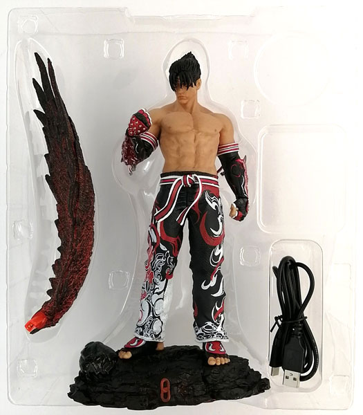 TEKKEN8 LEDフィギュア：「風間仁」 (PS5/Steam『鉄拳8』超特装版同梱品)