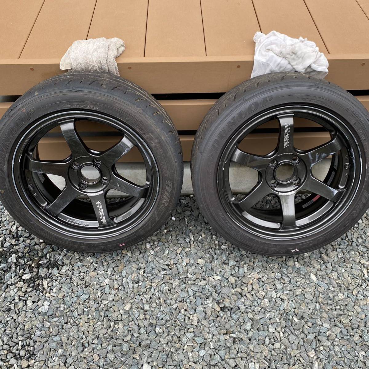 RAYS TE37 sonic 16インチ 7j+25 DIREZZA Z3 195/50r16 2本セットの