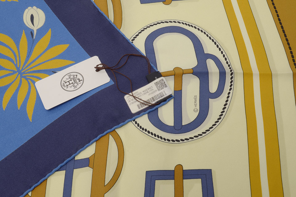 カレウォッシュ90 モダンなレオパード ブルーロイ/クリーム/ゴールド