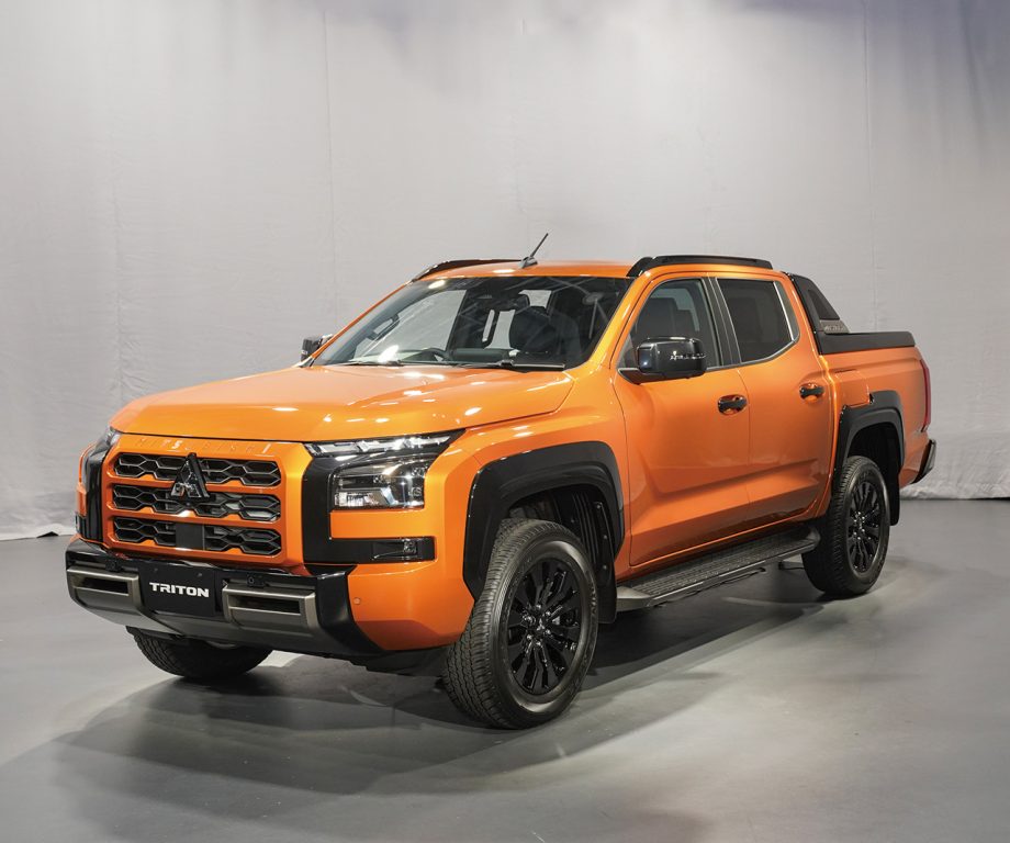 三菱・新型トライトン待望デビュー！ 遊びと仕事の実力やいかに | 中古