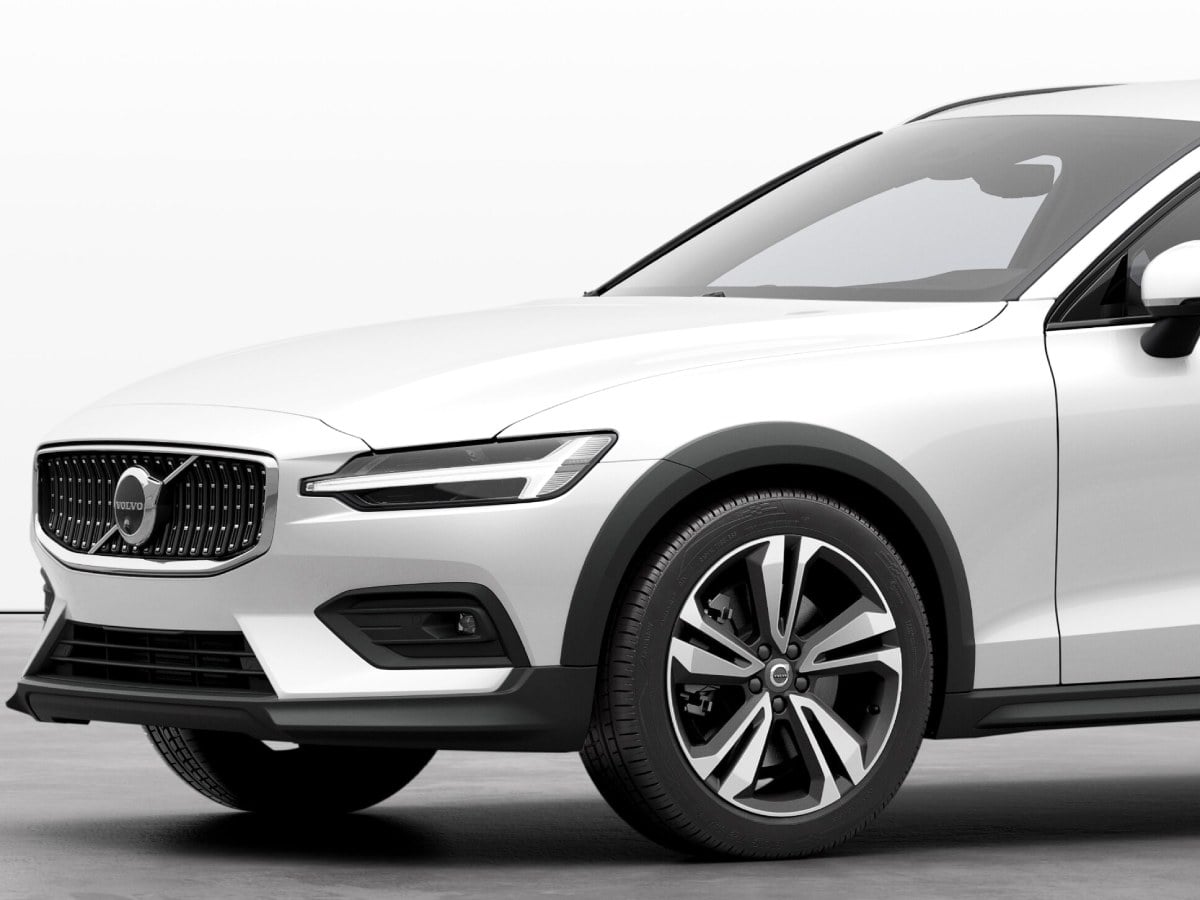V60（ボルボ）クロスカントリー アルティメット B5 AWD（2023