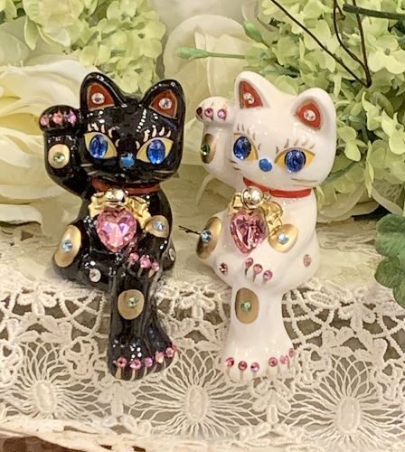 おしゃれな招き猫】お座り招き猫：ブラック【デコレーション】座り お