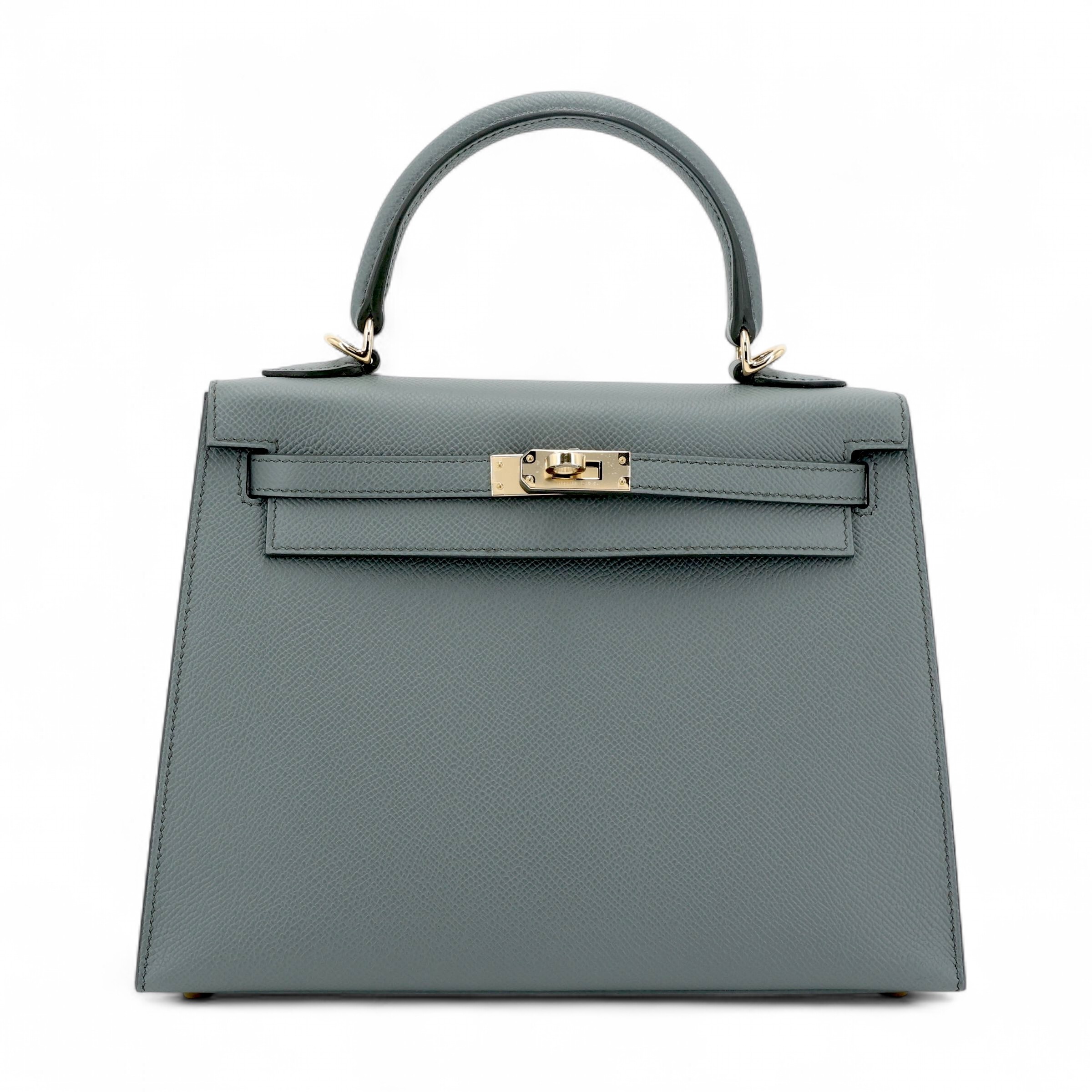 Brand New ( Rank N ) HERMÈS Kelly 25 Sellier Vert Amande (63