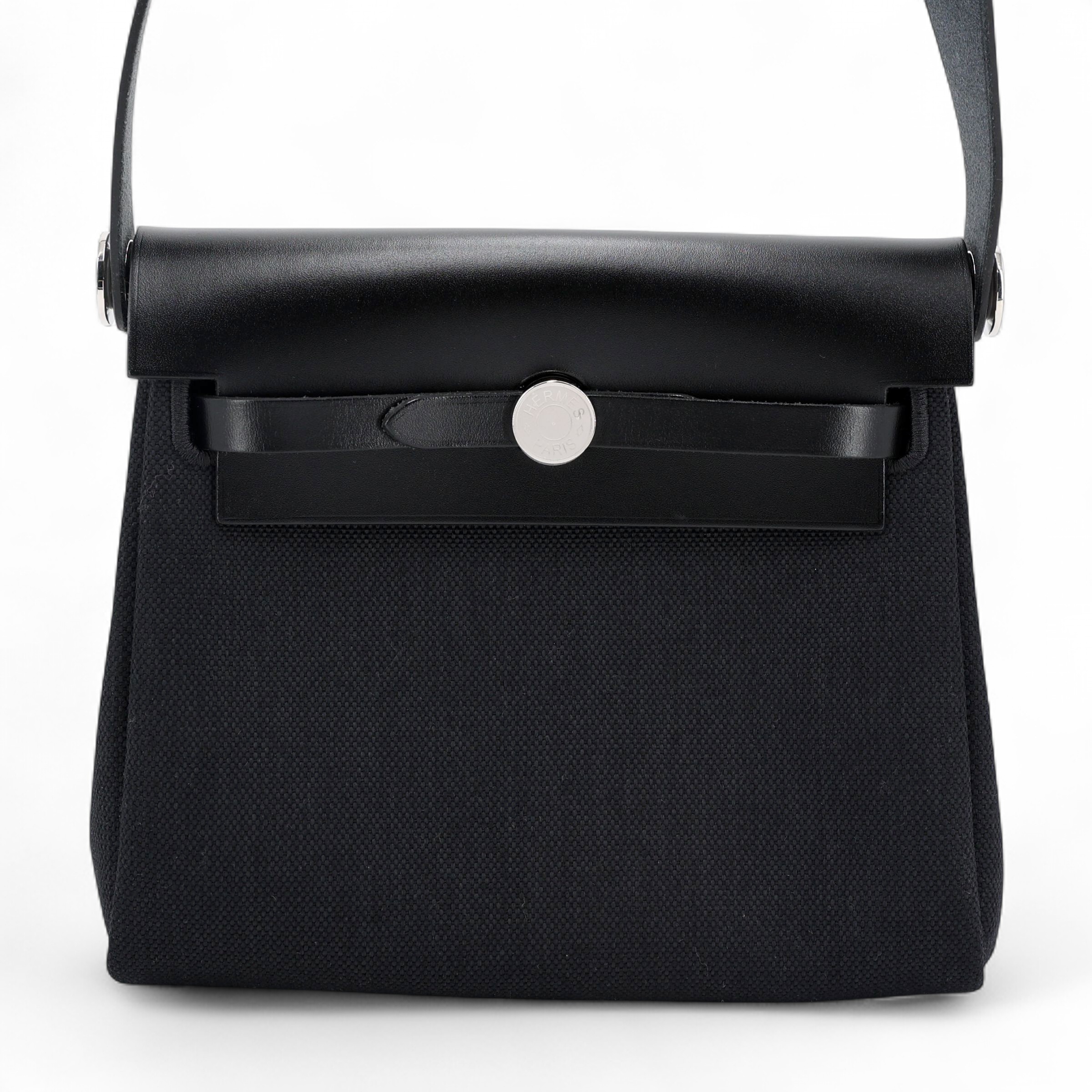 ランク N 新品 HERMÈS エルメス エールバッグジップ ミニ 20 ブルー