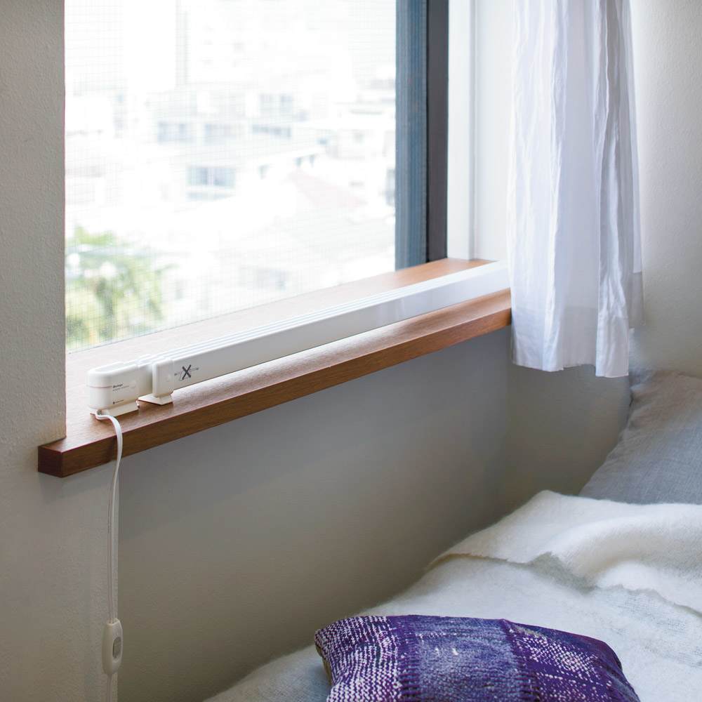 結露と冷気を抑制！「窓際ヒーター」幅90～120cm伸縮式 通販 - ディノス