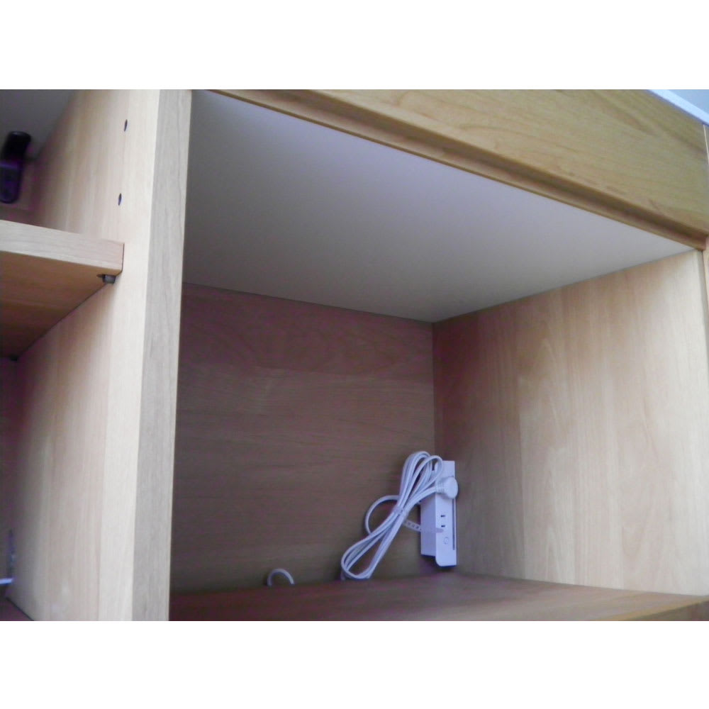 アルダー天然木人工大理石トップ 間仕切り家電収納キッチンカウンター