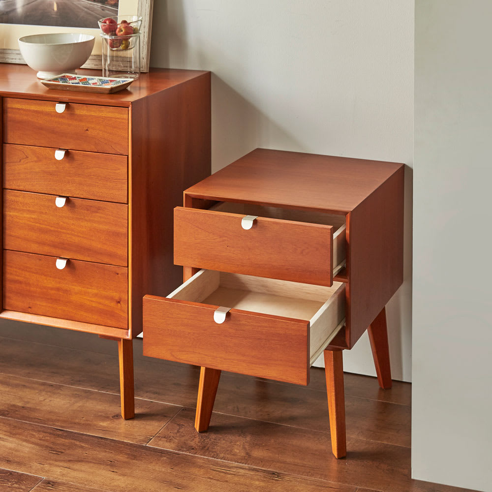 北欧ヴィンテージ風Vカットデザイン サイドテーブル・サイドチェスト