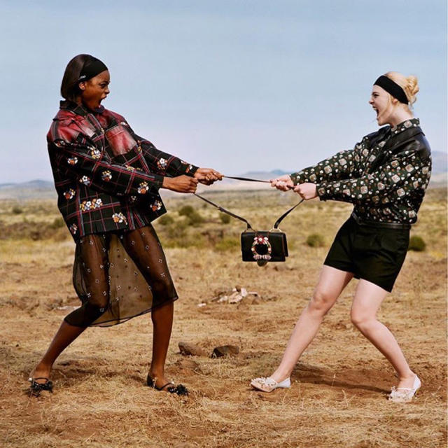 MIU MIU - miumiu ヘアバンドの通販 by hina｜ミュウミュウならラクマ