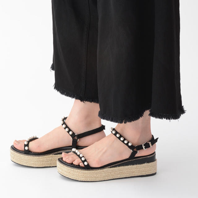 TSURU by Mariko Oikawa - ツルバイマリコオイカワ パール サンダル