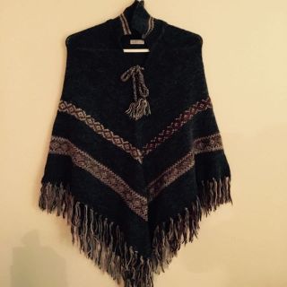 BARNEYS NEW YORK（ポンチョ）のフリマアイテム一覧