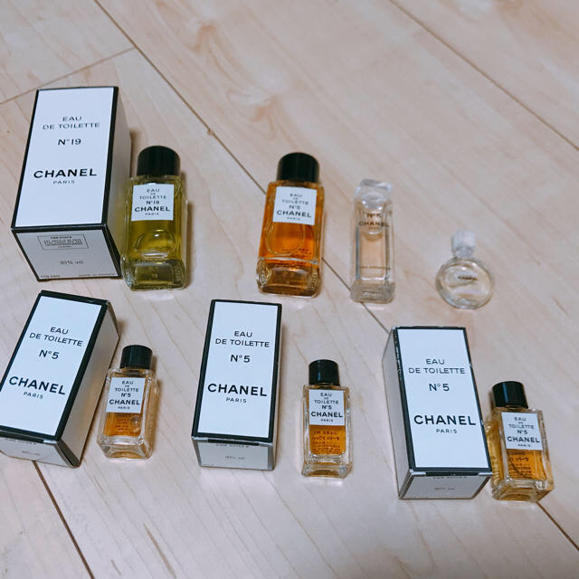 CHANEL - CHANEL ミニ香水セットの通販 by はるこ's shop｜シャネル