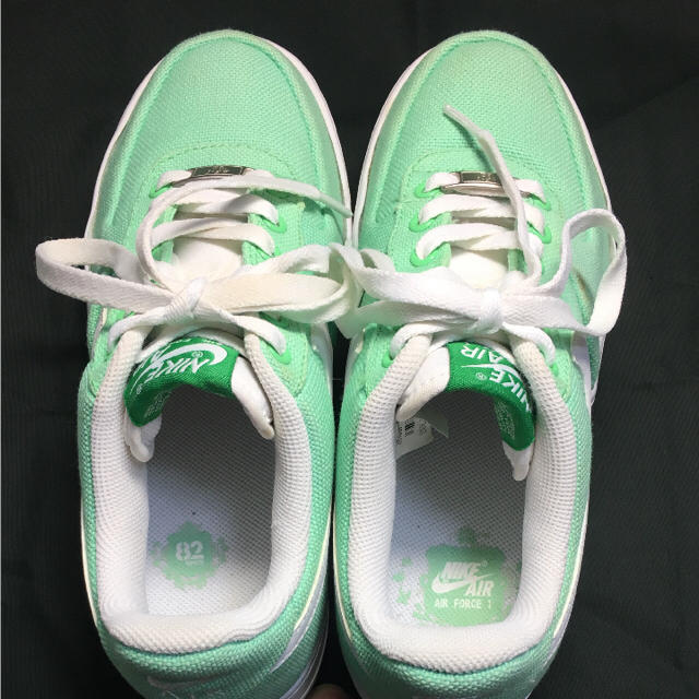 NIKE - NIKE/ AIR FORCE 1 /エメラルドグリーン /24cmの通販 by ZYG