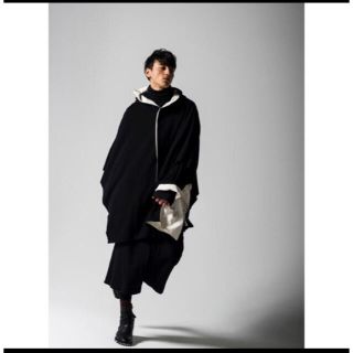 Yohji Yamamoto（ポンチョ）のフリマアイテム一覧