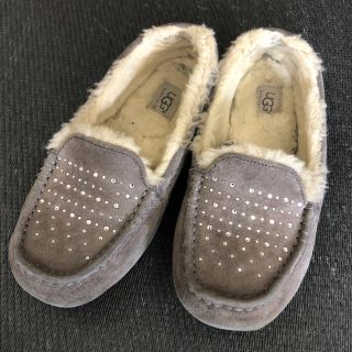 UGG（スリッポン/モカシン）のフリマアイテム一覧