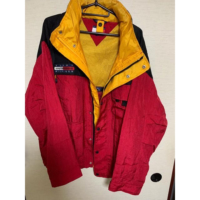 TOMMY HILFIGER - 【入手困難】tommy t pablow着用の通販 by t