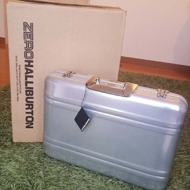 ZERO HALLIBURTON - 【ああ神風様専用】ゼロハリバートン