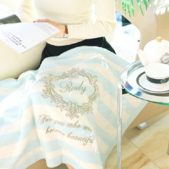 Rady - Rady ブランケットの通販 by プロフ必読☆購入→同意となります