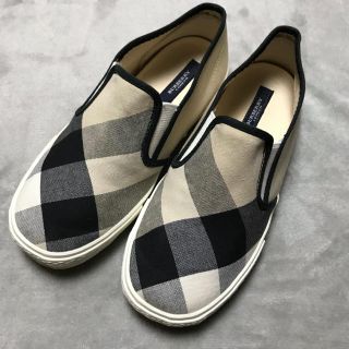 BURBERRY（スリッポン）のフリマアイテム一覧