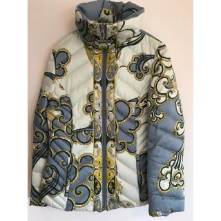 EMILIO PUCCI（ダウンジャケット）のフリマアイテム一覧