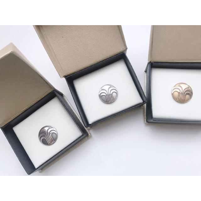 ニュースキン バッジの通販 by 💜｜ラクマ