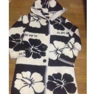 ALBA ROSA（ロングコート）のフリマアイテム一覧