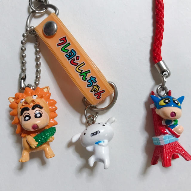 ご当地限定 クレヨンしんちゃん ストラップ 沖縄 シーサー 東京タワー