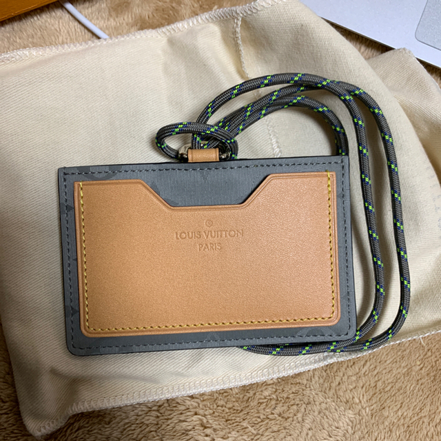 LOUIS VUITTON - idホルダーの通販 by coffee shop｜ルイヴィトンなら