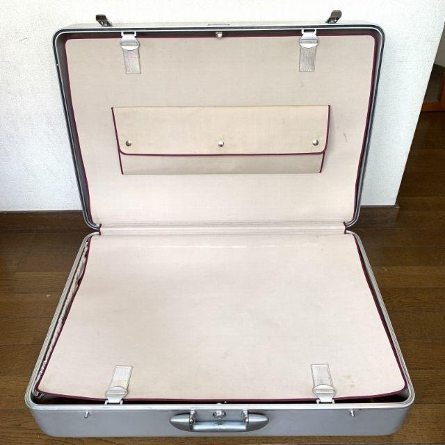 ZERO HALLIBURTON - 特大 赤ハリ HALLIBURTON ゼロハリバートン