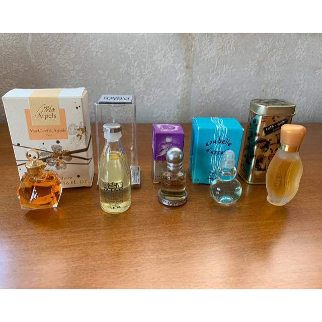 香水ミニボトルセット17点セットの通販 by nyaoon's shop｜ラクマ