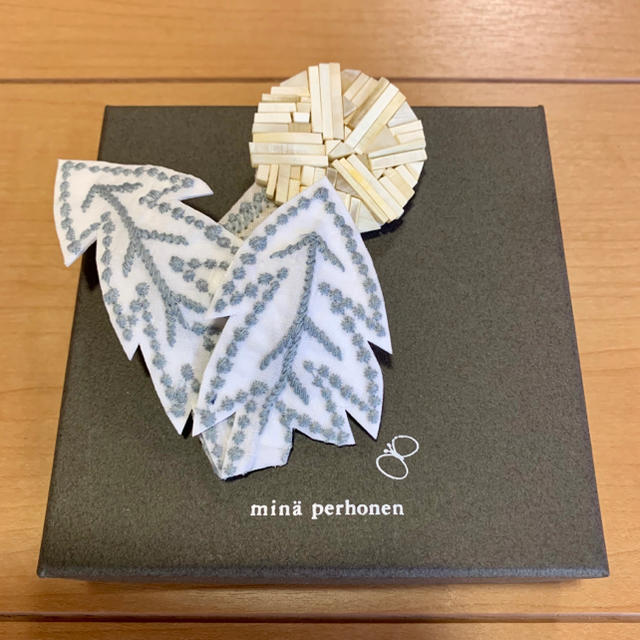 mina perhonen - minä perhonen タンポポブローチの通販 by りちゃん's