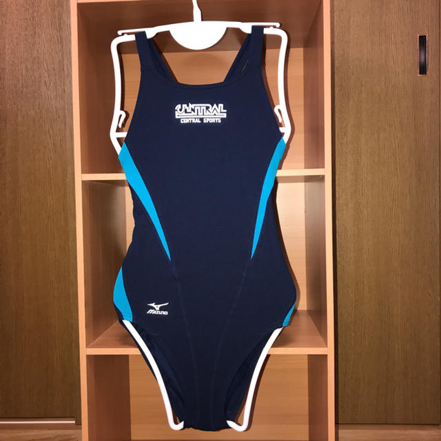 MIZUNO - 値下げしました。ミズノ セントラルスポーツ 競泳水着 140