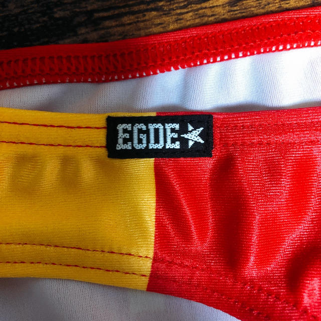 GW限定価格！ EGDE☆ ライフセーバーデザイン☆ Lサイズの通販 by