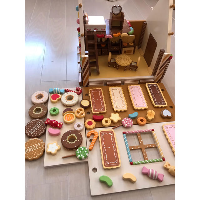 マザーガーデン ビスケットハウス お菓子の家 ドールハウスの通販 by