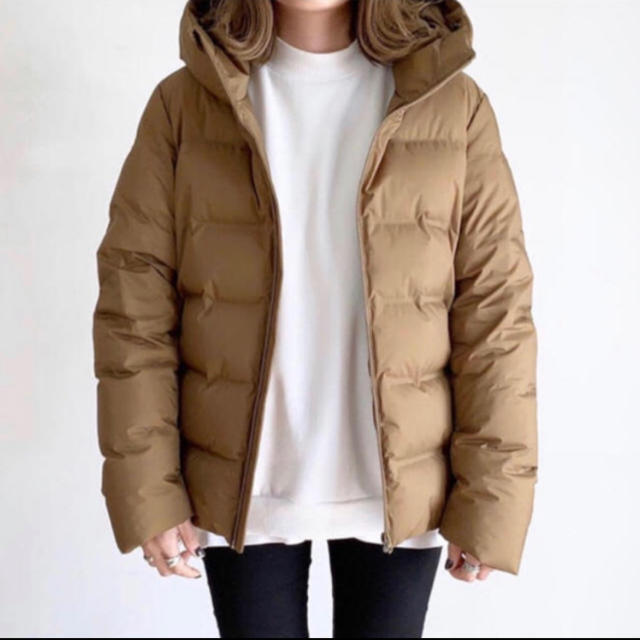 UNIQLO - UNIQLO シームレスダウン パーカ L ブラウンの通販 by m's