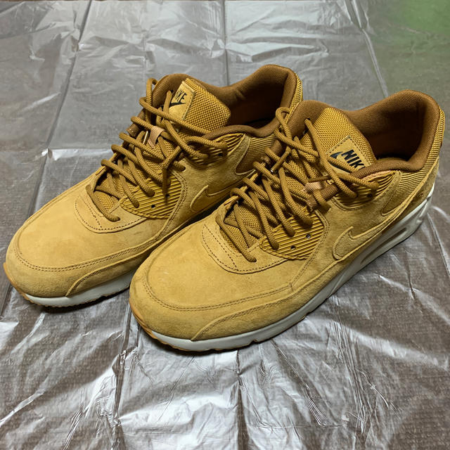 NIKE - ナイキ エアマックス90 ウィートの通販 by お宝発見｜ナイキ