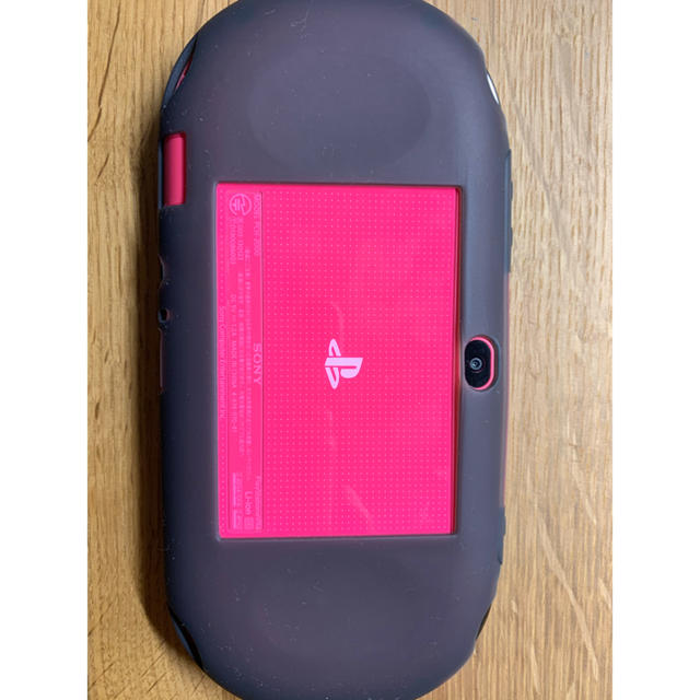 PS VITA ピンク／ブラック 32GBメモリ、GE2RB付き PS VITA ピンク