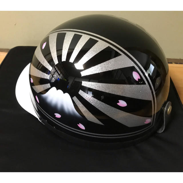 黒シルバーラメ 富士日章 コルク半 ヘルメッ桜吹雪の通販 by paint｜ラクマ