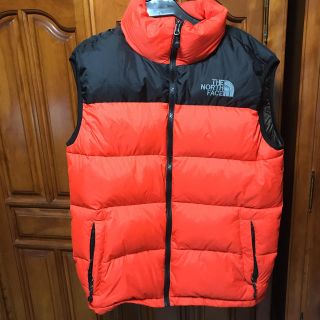 THE NORTH FACE（ダウンベスト ・ オレンジ/橙色系）のフリマアイテム一覧
