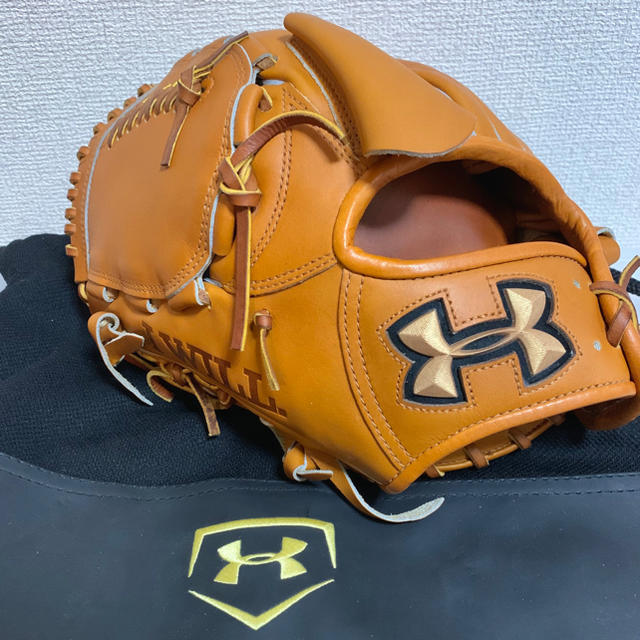 UNDER ARMOUR - 美品未使用 硬式 左投げ 投手用グローブの通販 by