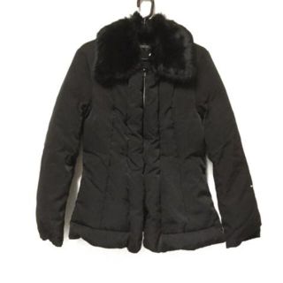 INGEBORG（ダウンジャケット）のフリマアイテム一覧