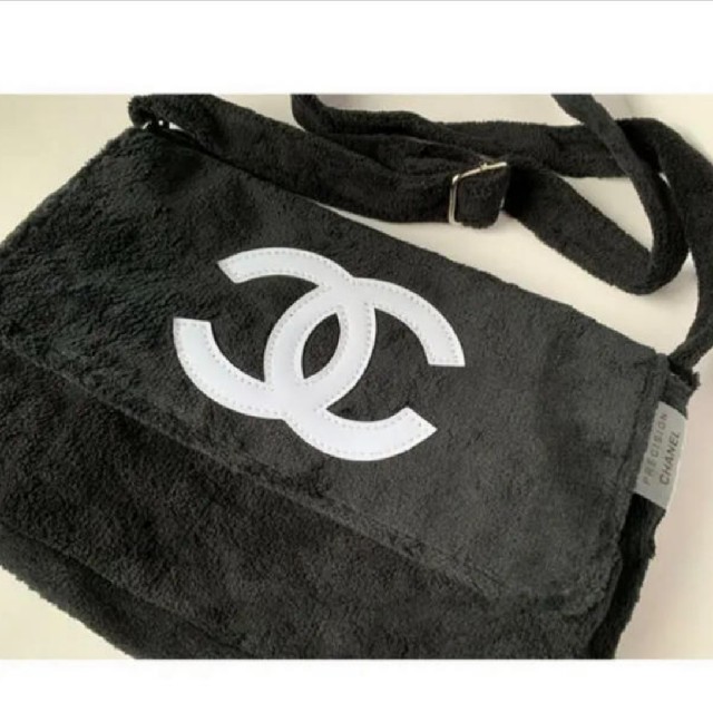 CHANEL - CHANEL ノベルティ サコッシュ ショルダーバッグ キム