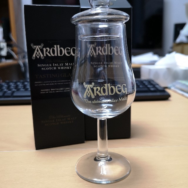 サントリー - アードベッグ テイスティンググラス リッド(蓋)付き 2個