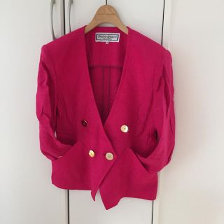 SAINT LAURENT（ノーカラージャケット）のフリマアイテム一覧