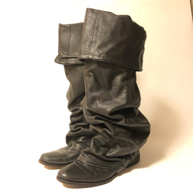 ZUCCa - ZUCCA ルーズソックス風ブーツの通販 by PAPI｜ズッカならラクマ